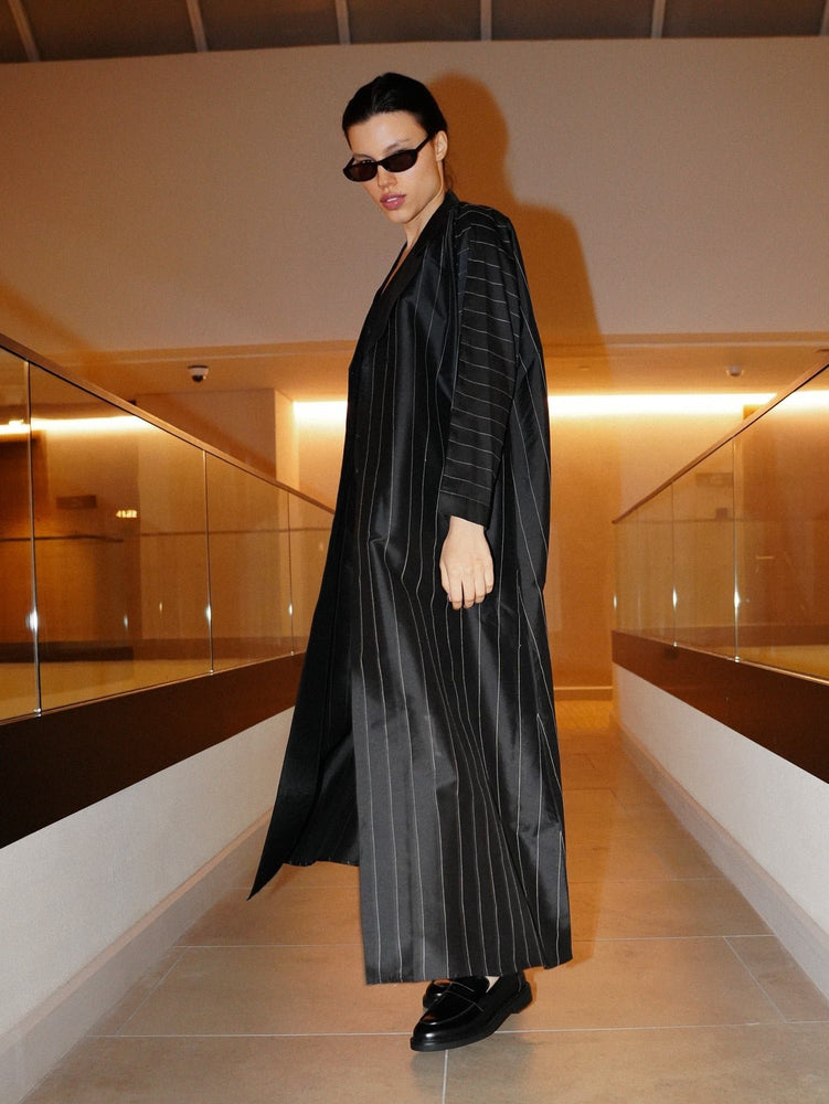 STRIPED ABAYA